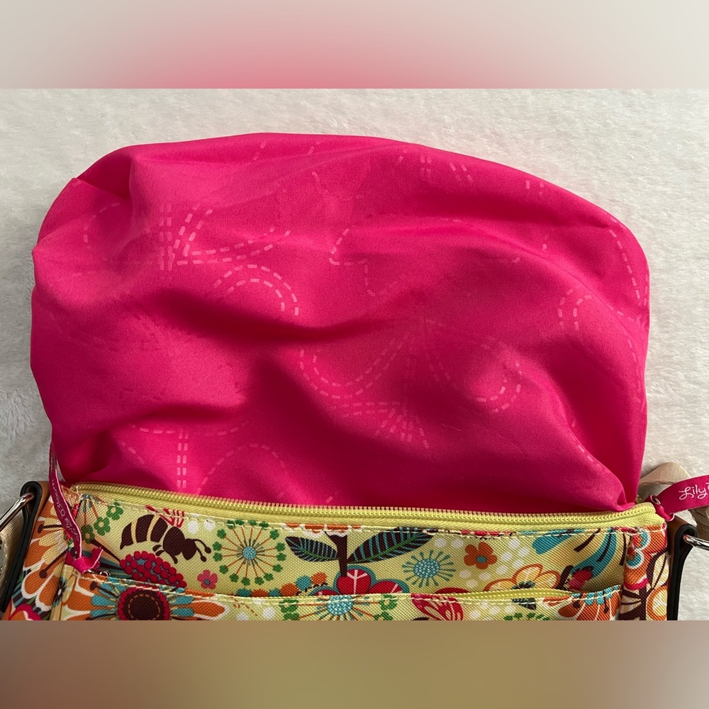 Lily Bloom Cristina Multicolor Busy Bee Floral Crossbody Bag Purse - Picture 4 of 16